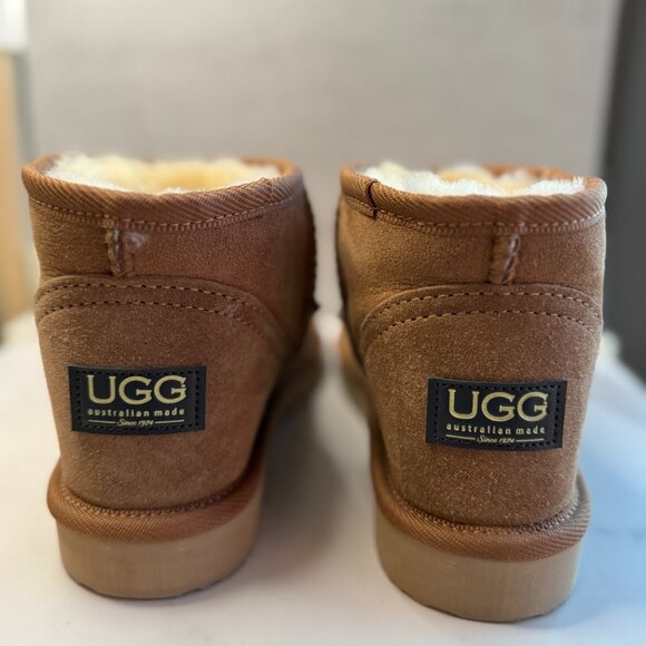 Women's Classic Ultra Mini UGG 7 NEW - Picture 4 of 5